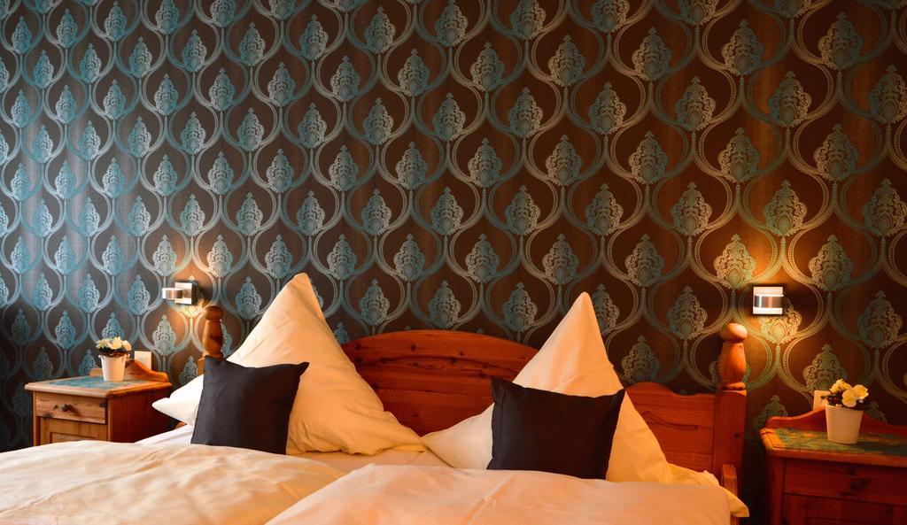 Gaestehaus Des Haus Krone Bexbach エクステリア 写真